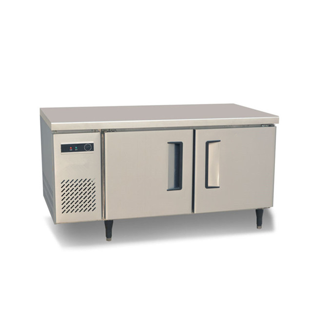 用于厨房和酒吧的商用零以下柜台下冷冻机